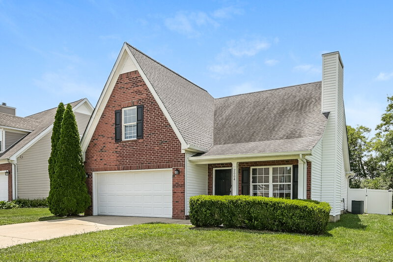 2,215/Mo, 2004 Deer Valley Dr Spring Hill, TN 37174 Front View