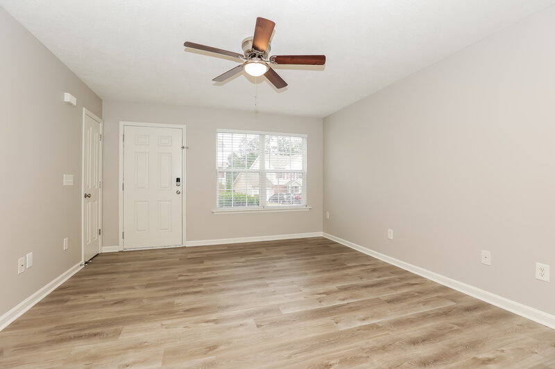 1,985/Mo, 1412 Priestshore Bay Antioch, TN 37013 Living Room View