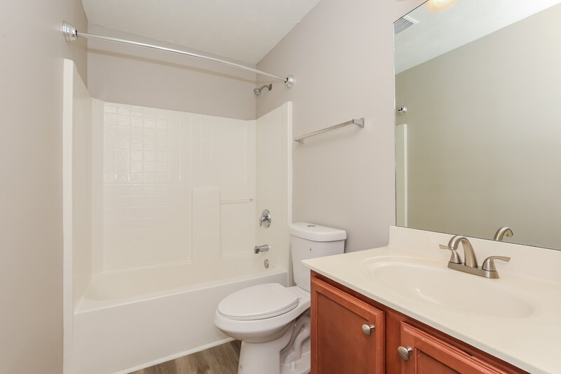 1,985/Mo, 1412 Priestshore Bay Antioch, TN 37013 Bathroom View