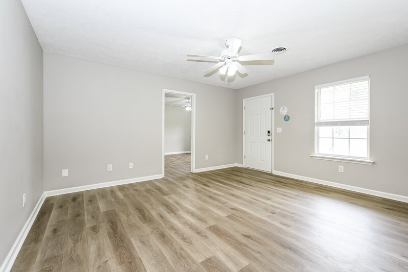 1,685/Mo, 2014 Penmar Dr La Vergne, TN 37086 Living Room View 3