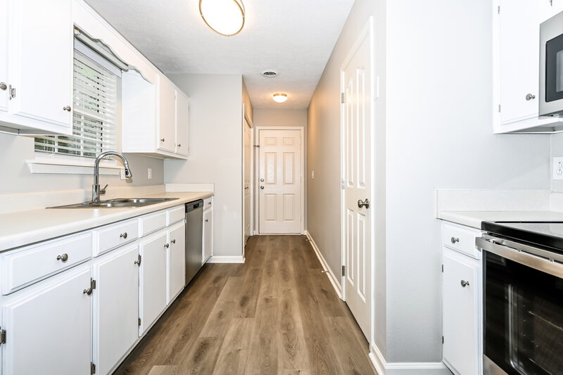 1,685/Mo, 2014 Penmar Dr La Vergne, TN 37086 Kitchen View 3