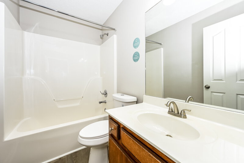 1,685/Mo, 2014 Penmar Dr La Vergne, TN 37086 Bathroom View