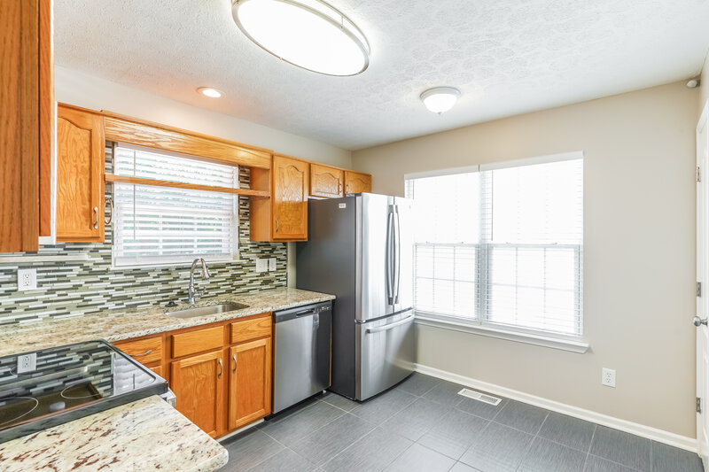3,100/Mo, 3128 Barksdale Harbor Dr Nashville, TN 37214 Kitchen View
