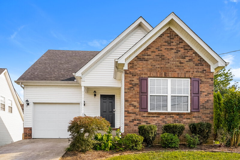 2,660/Mo, 1550 James Gafford Dr La Vergne, TN 37086 External View