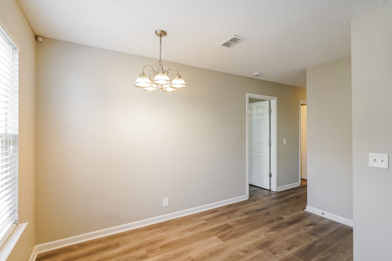 2,660/Mo, 1550 James Gafford Dr La Vergne, TN 37086 Dining Room View