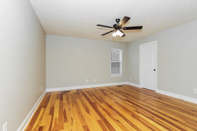 2,290/Mo, 1789 North Cv Murfreesboro, TN 37129 Main Bedroom View