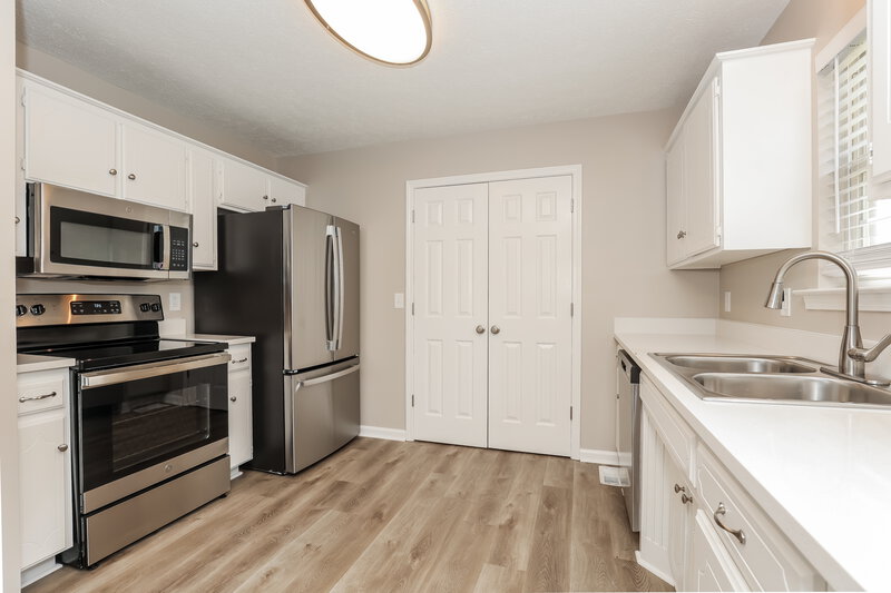 2,425/Mo, 1106 Gardendale Dr Murfreesboro, TN 37130 Misc View 7