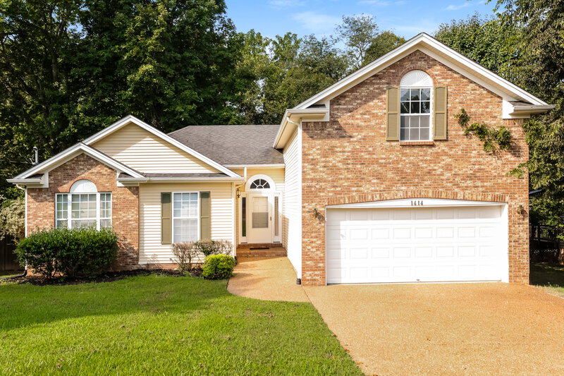 2,220/Mo, 1414 Hilltop Dr Mount Juliet, TN 37122 External View