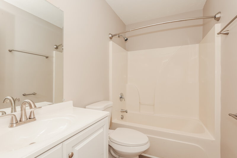 2,145/Mo, 1700 Birdsong Chase Antioch, TN 37013 Bathroom View