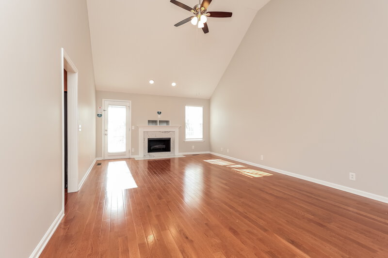 3,150/Mo, 7136 Legacy Dr Antioch, TN 37013 Living Room View