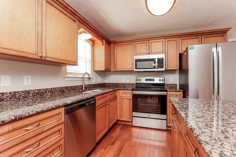 3,150/Mo, 7136 Legacy Dr Antioch, TN 37013 Kitchen View 2