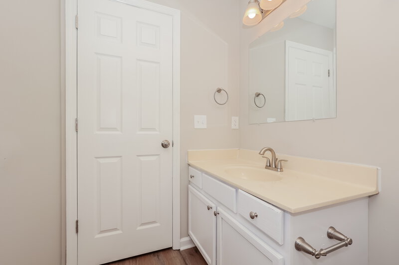 2,195/Mo, 171 Sumner Meadows Ln Hendersonville, TN 37075 Main Bathroom View 2