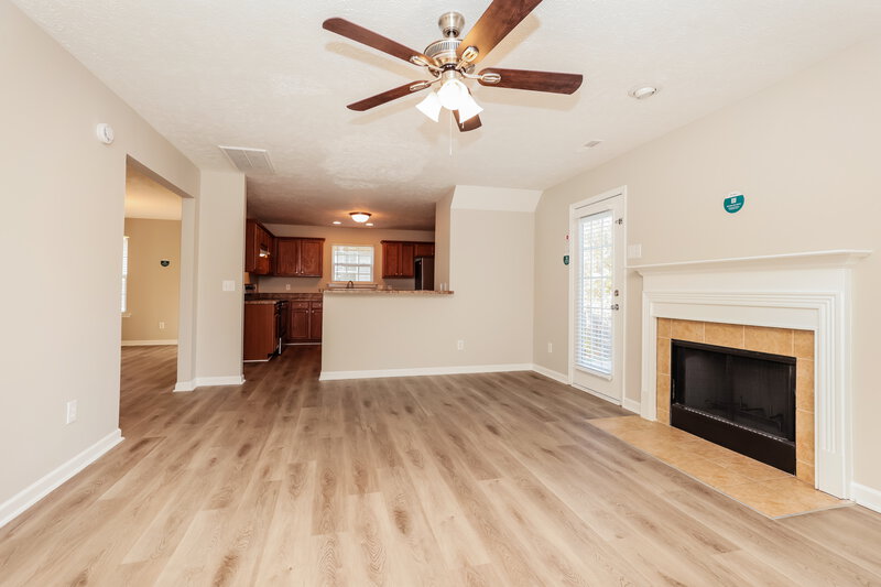 3,310/Mo, 2805 Windcrest Trl Antioch, TN 37013 Living Room View 2