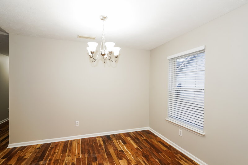 2,530/Mo, 452 Cedar Park Cir La Vergne, TN 37086 Dining Room View