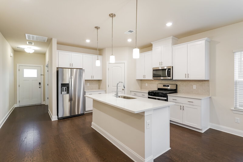 2,550/Mo, 1277 Dutch Peak Lebanon, TN 37090 Kitchen View