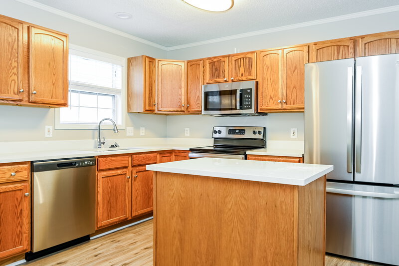 2,475/Mo, 1633 Comanche Run Madison, TN 37115 Kitchen View 3