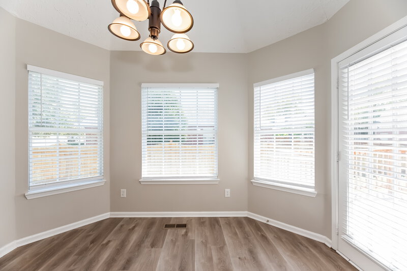 2,475/Mo, 2813 Meadow Gln Mount Juliet, TN 37122 Dining Room View