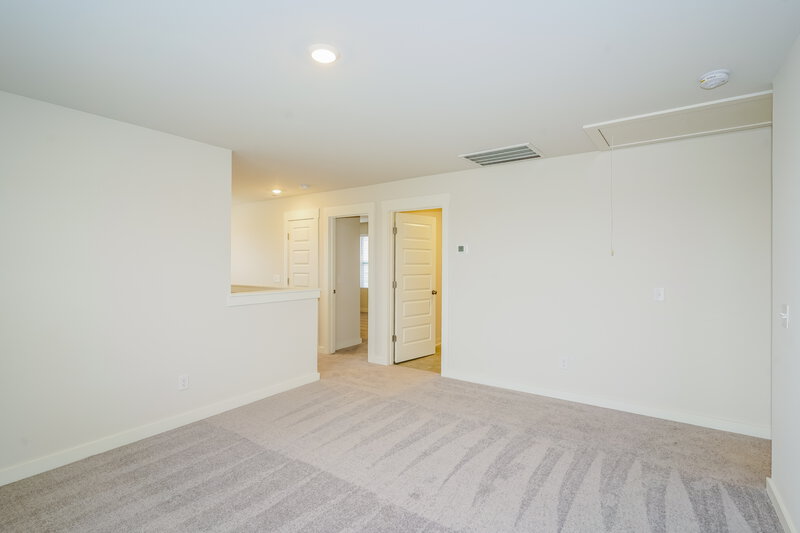 2,905/Mo, 607 Snap Dragon Ln Hendersonville, TN 37075 Loft View