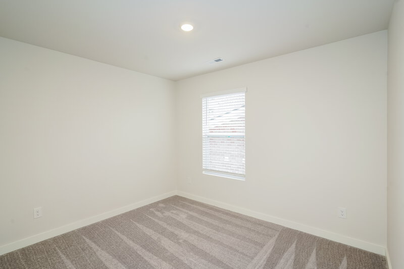 2,905/Mo, 607 Snap Dragon Ln Hendersonville, TN 37075 Bedroom View