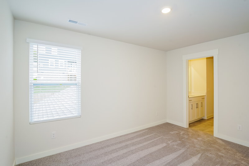 2,905/Mo, 607 Snap Dragon Ln Hendersonville, TN 37075 Bedroom View 3