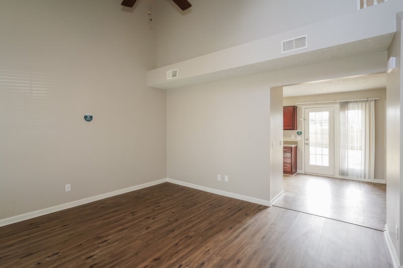 2,050/Mo, 1240 Alandee St Nashville, TN 37214 Living Room View