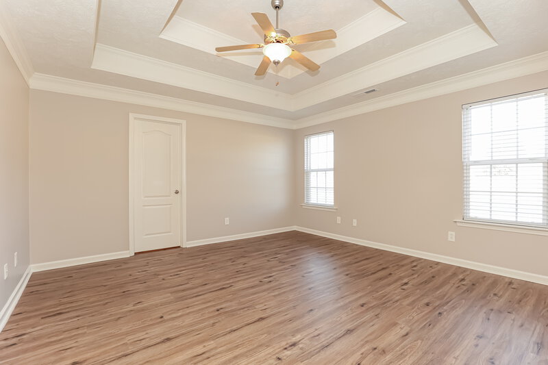 2,060/Mo, 5030 Betsy Ann Ave Murfreesboro, TN 37129 Family Room View