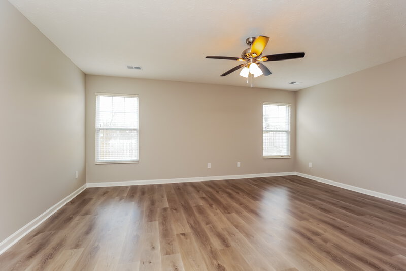 2,505/Mo, 924 Grand Oak Dr Smyrna, TN 37167 Main Bedroom View 2