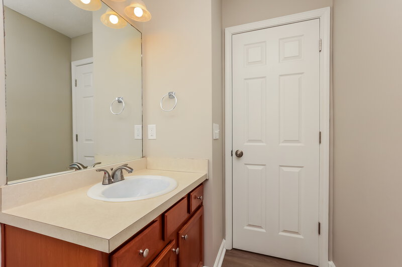 2,505/Mo, 924 Grand Oak Dr Smyrna, TN 37167 Bathroom View 3