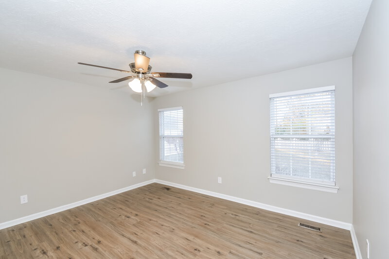 2,250/Mo, 3338 Meadowhill Dr Murfreesboro, TN 37130 Main Bedroom View