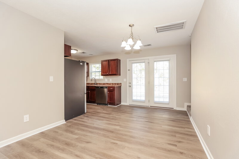 2,050/Mo, 1552 Passage Dr Murfreesboro, TN 37130 Dining Room View