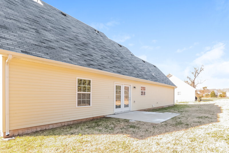 2,050/Mo, 1552 Passage Dr Murfreesboro, TN 37130 Rear View