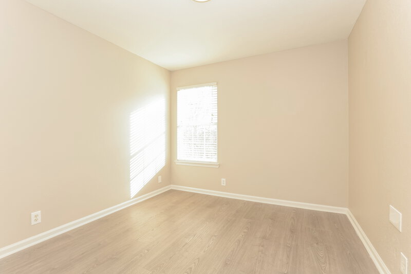 1,810/Mo, 907 Tom Hailey Blvd La Vergne, TN 37086 Bedroom View 2