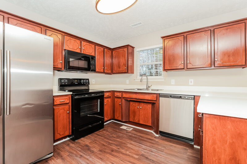 1,985/Mo, 3212 Cloudfalls Trce Antioch, TN 37013 Kitchen View