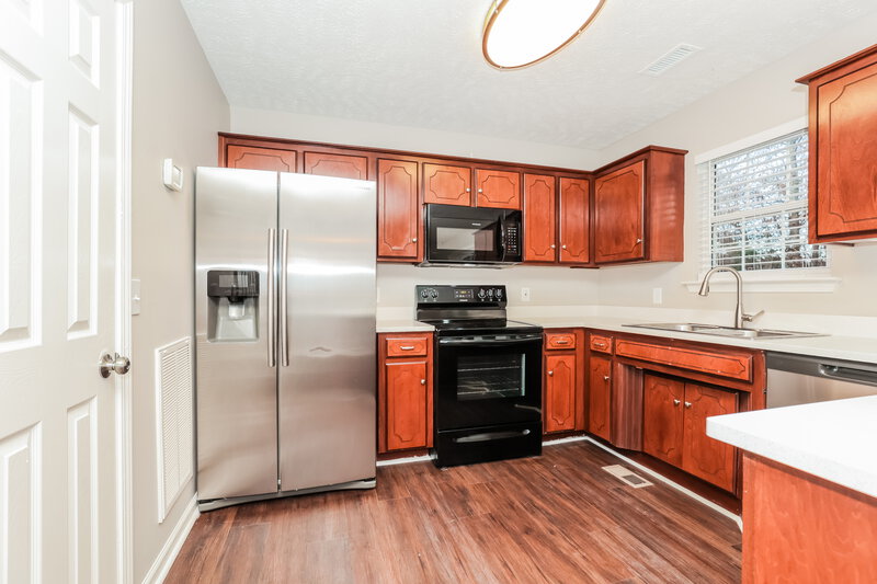 1,985/Mo, 3212 Cloudfalls Trce Antioch, TN 37013 Kitchen View 2