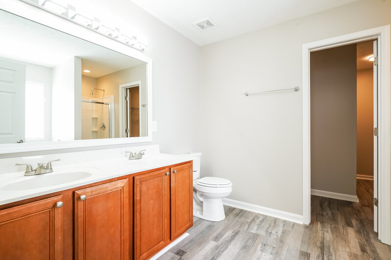 2,495/Mo, 3014 Fieldstone Ct Mount Juliet, TN 37122 Main Bathroom View