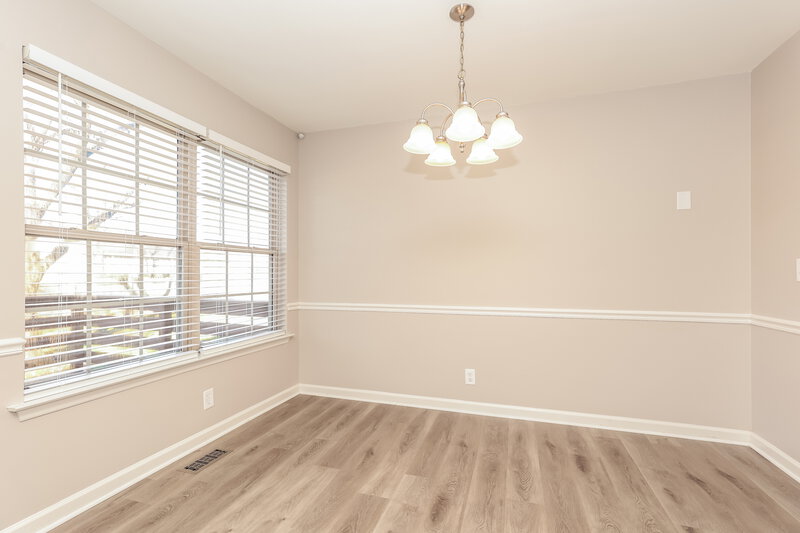 2,150/Mo, 1918 Pecan Ridge Dr Murfreesboro, TN 37128 Dining Room View 2
