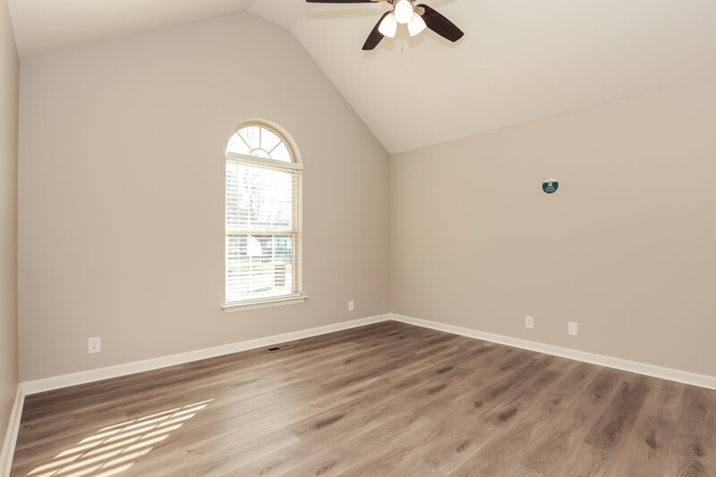 2,150/Mo, 1918 Pecan Ridge Dr Murfreesboro, TN 37128 Main Bedroom View
