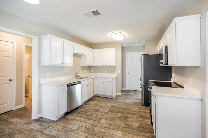 3,010/Mo, 1312 S Hampton Ct Antioch, TN 37013 Kitchen View