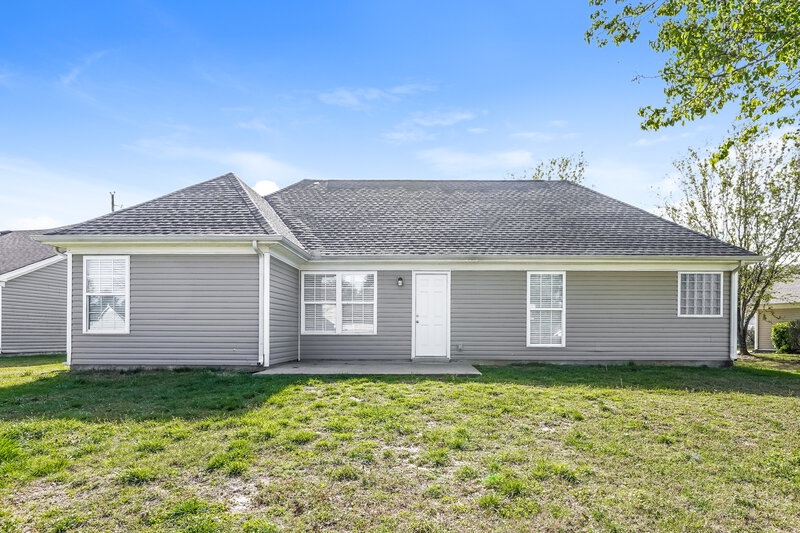 3,010/Mo, 1312 S Hampton Ct Antioch, TN 37013 Rear View
