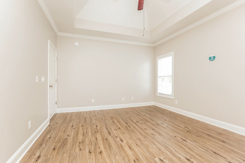 2,505/Mo, 3032 Community Cir Murfreesboro, TN 37128 Main Bedroom View 2