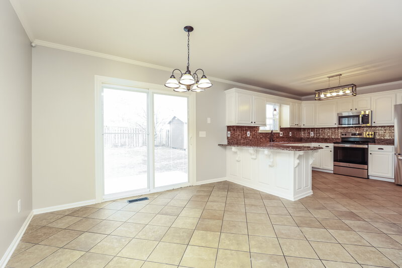 2,535/Mo, 607 Glenties Dr Smyrna, TN 37167 Dining Room View