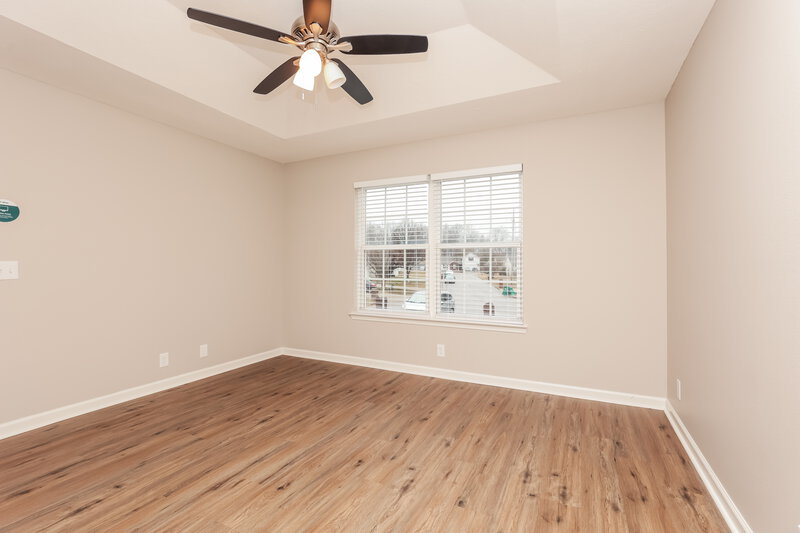 2,050/Mo, 820 Winchester Close Antioch, TN 37013 Main Bedroom View