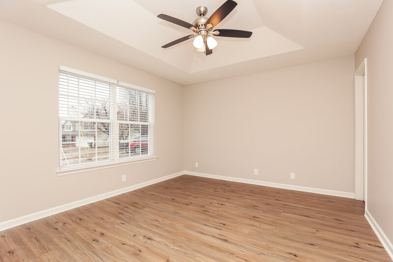 2,050/Mo, 820 Winchester Close Antioch, TN 37013 Main Bedroom View 2