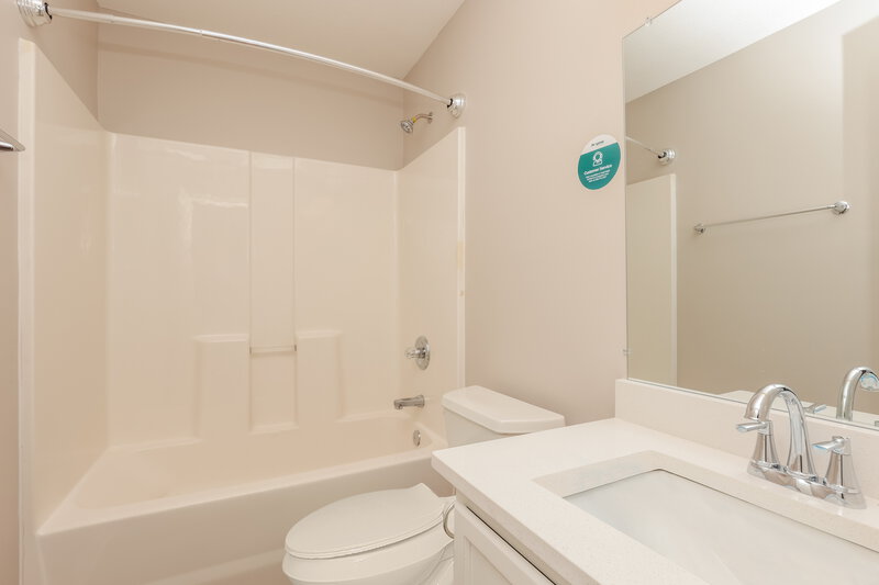 2,050/Mo, 820 Winchester Close Antioch, TN 37013 Bathroom View