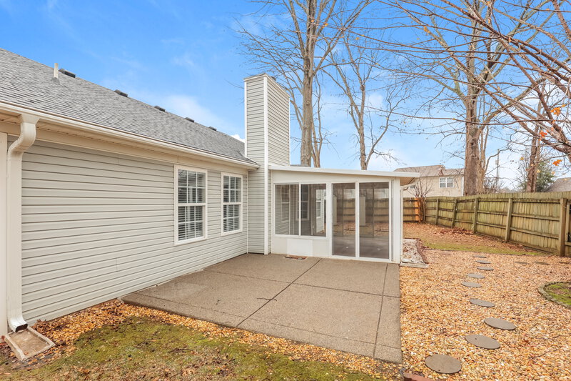 2,050/Mo, 820 Winchester Close Antioch, TN 37013 Rear View