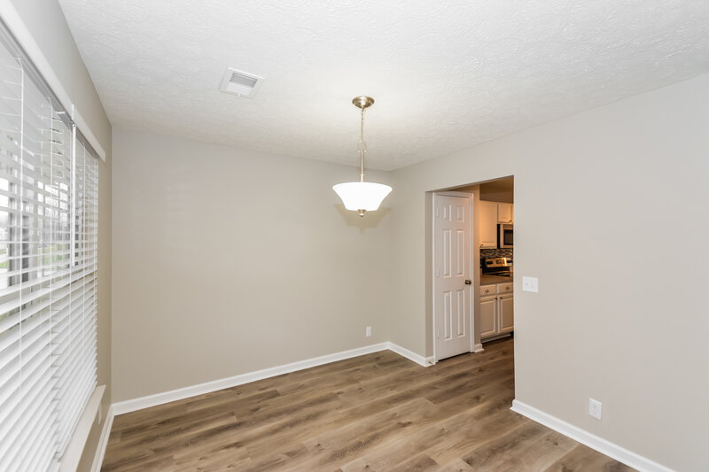 2,650/Mo, 3612 Crossbrooke Dr Nashville, TN 37221 Dining Room View