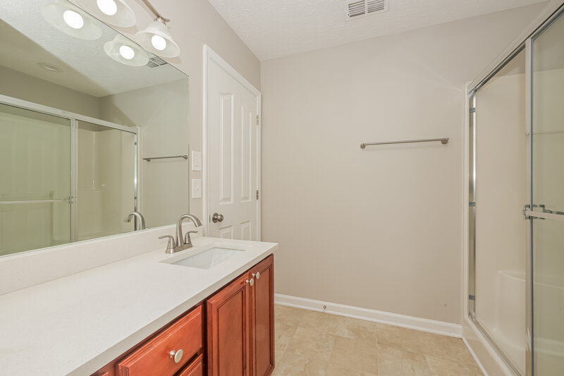 2,195/Mo, 1966 Odessa Ave Murfreesboro, TN 37128 Main Bathroom View