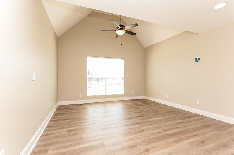 3,480/Mo, 3978 Kristen St Spring Hill, TN 37174 Living Room View 2