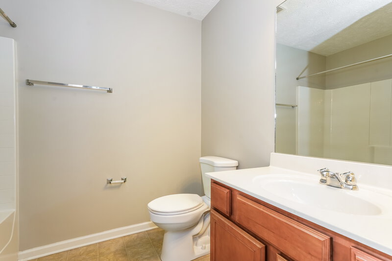 2,165/Mo, 109 Tulip Grove Pt Hermitage, TN 37076 Bathroom View