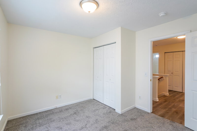2,550/Mo, 4565 Hawthorn Dr Nashville, TN 37214 Bedroom View 2